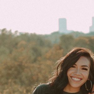 Meet your Posher, Pamela